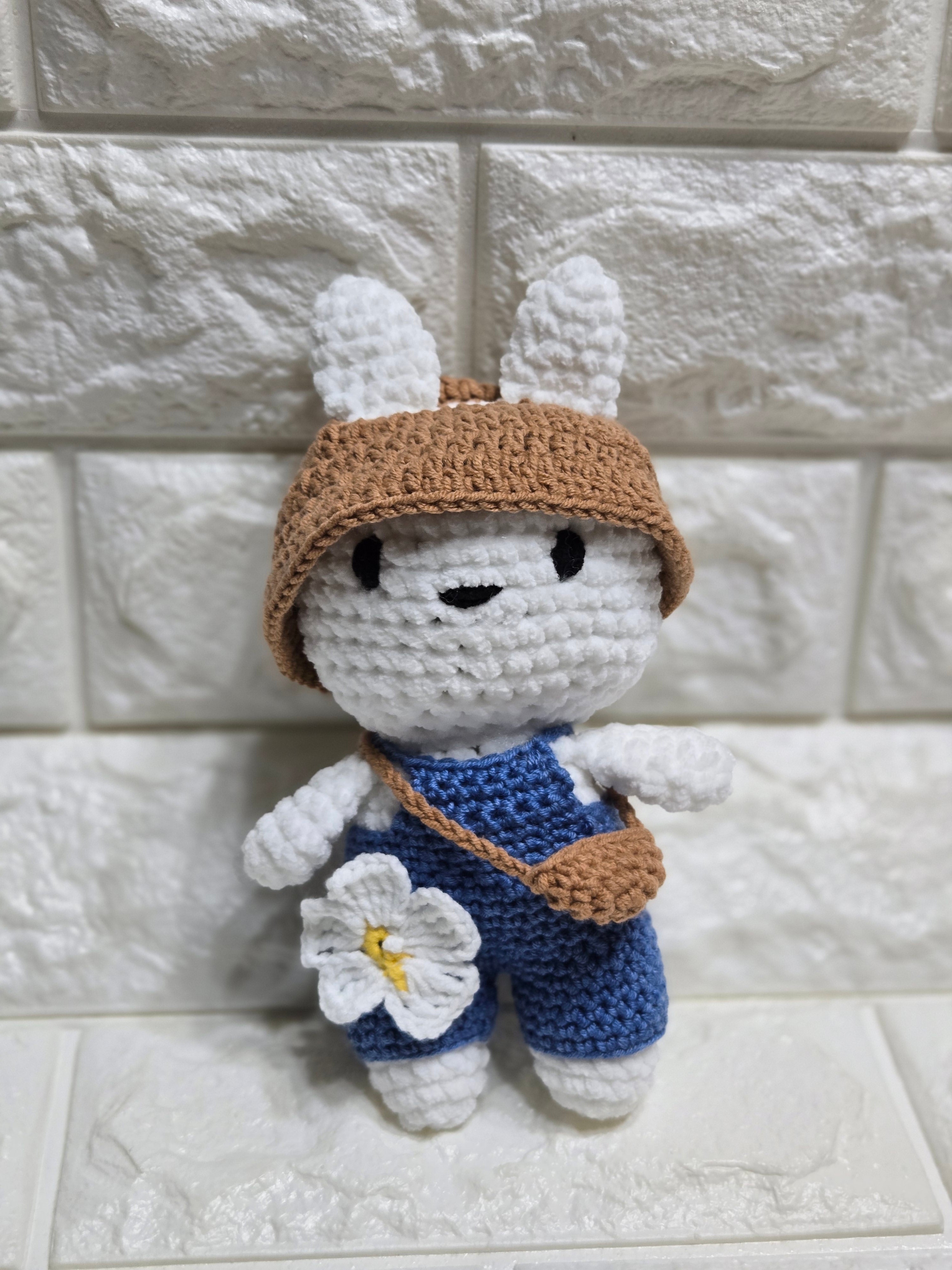 Crochet Kiki's overall Pattern